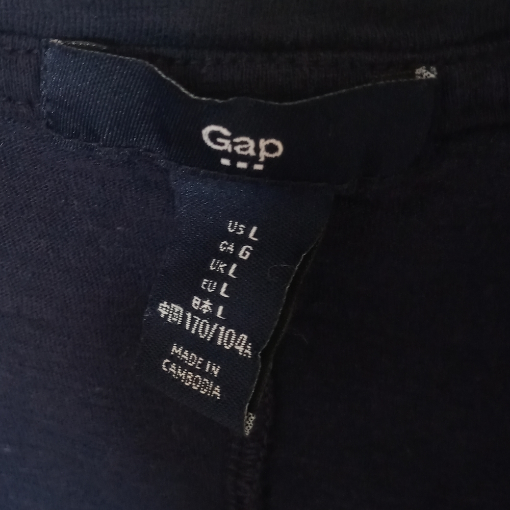 Gap tee - Picture 2 of 6